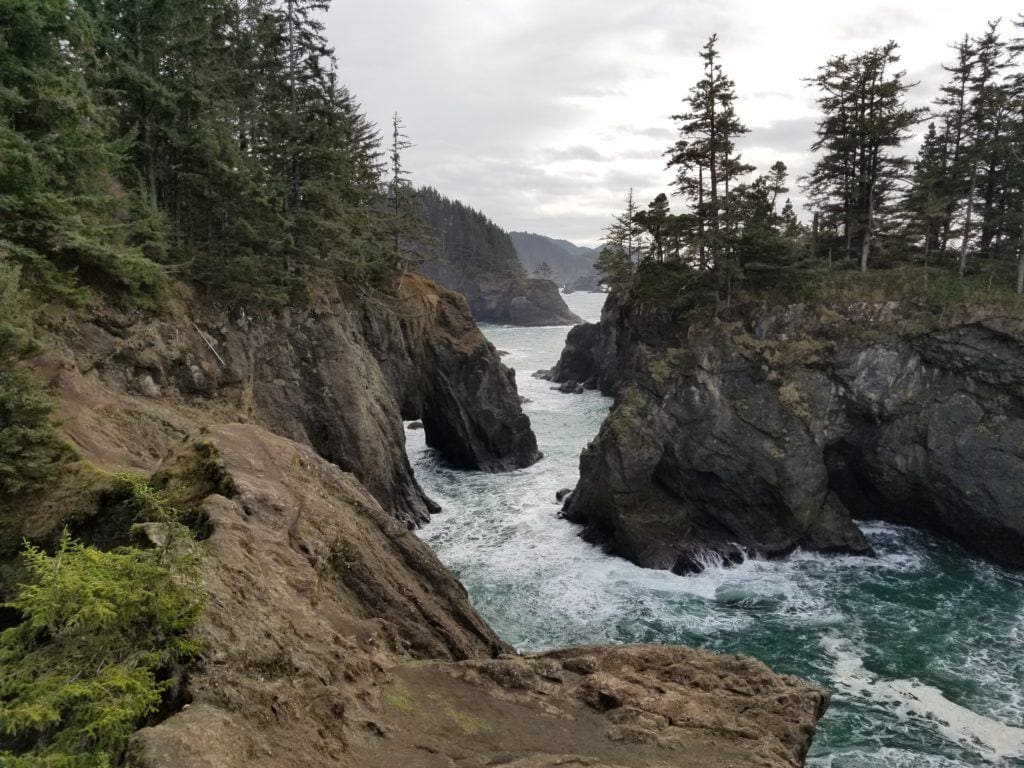 How to Hike to Natural Bridges Oregon. Exact Details Revealed. | The ...