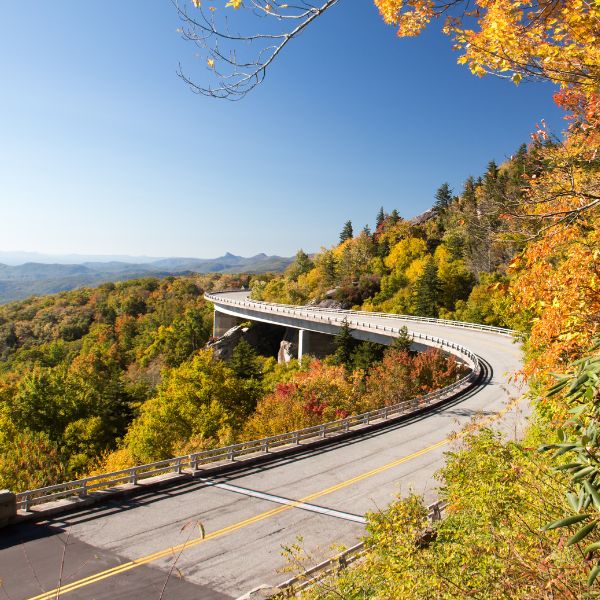 blue ridge mountains north carolina famous bridge linn cove viaduct