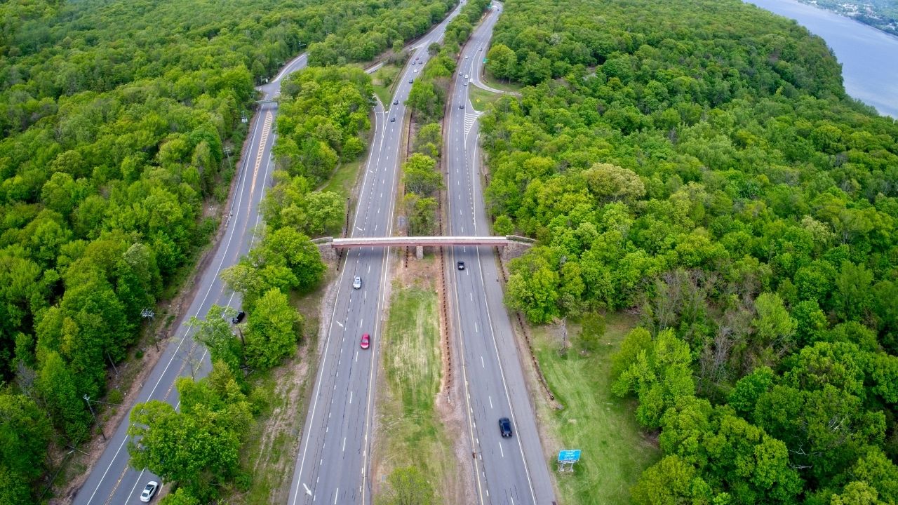 palisade parkway scenic drive near new york state