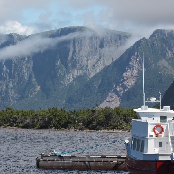 western brook pond boat tour new 04