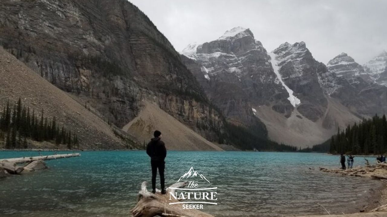 places to see on icefields parkway lake moraine 07