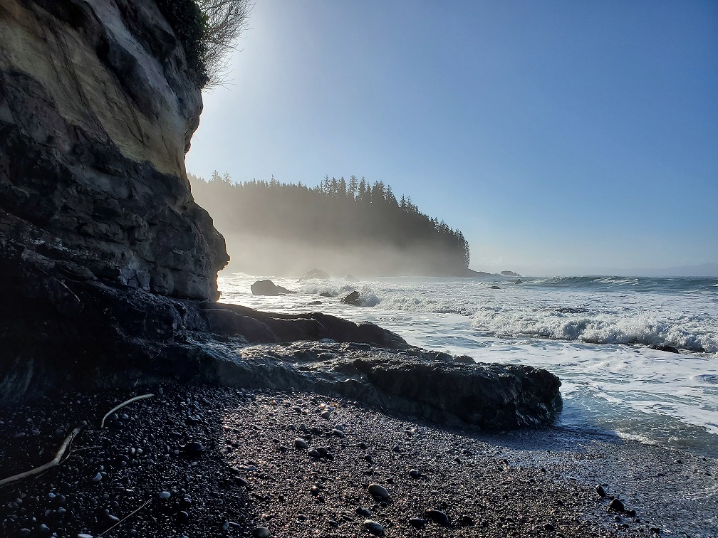 sombrio beach rock hike