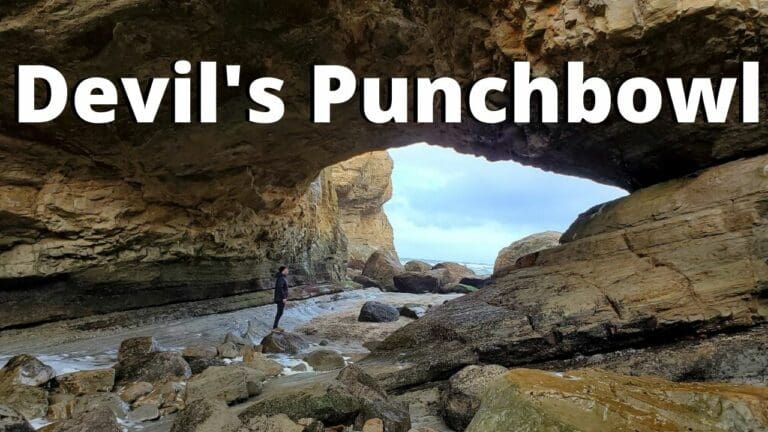 how-to-hike-down-into-devil-s-punchbowl-in-oregon