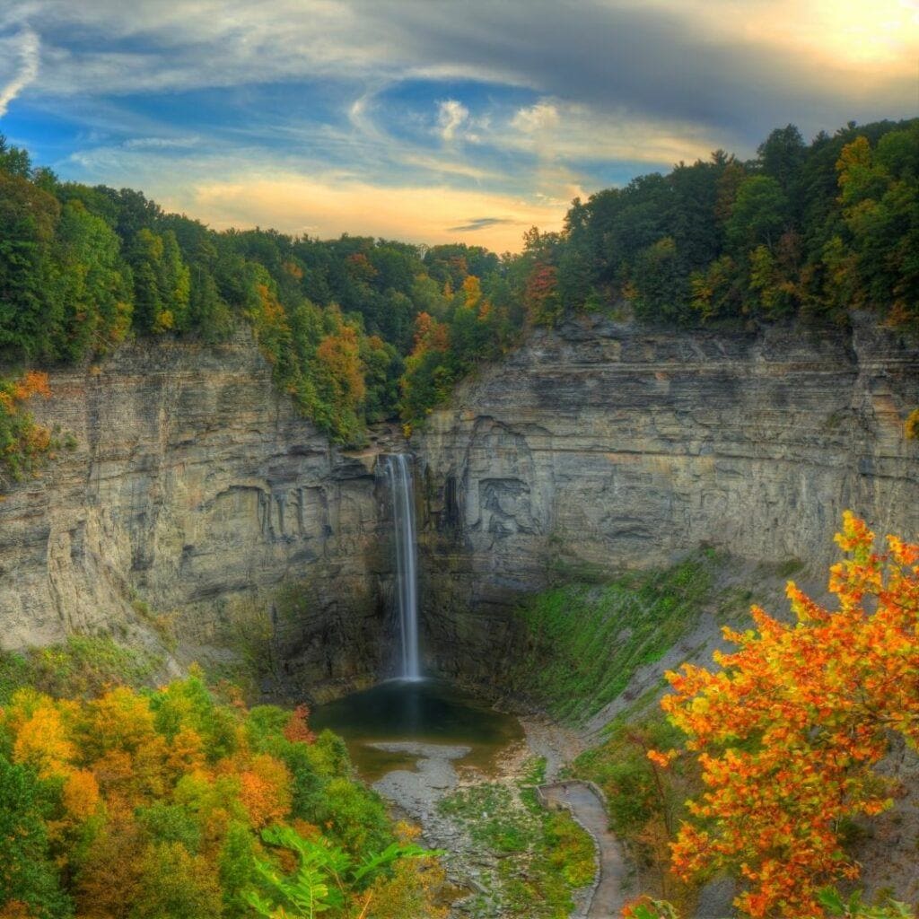 taughannock falls located in new york state