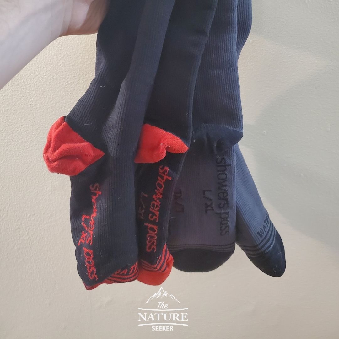 2 pairs of showers pass waterproof socks 01