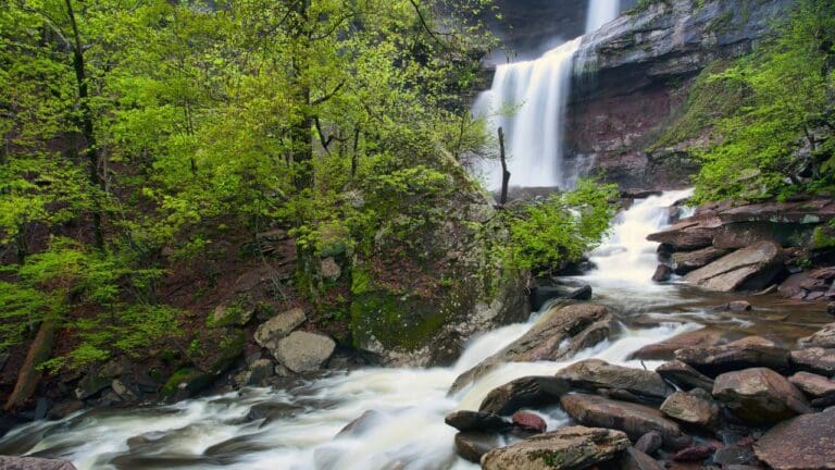 The 10 Best Catskills Waterfalls to Explore