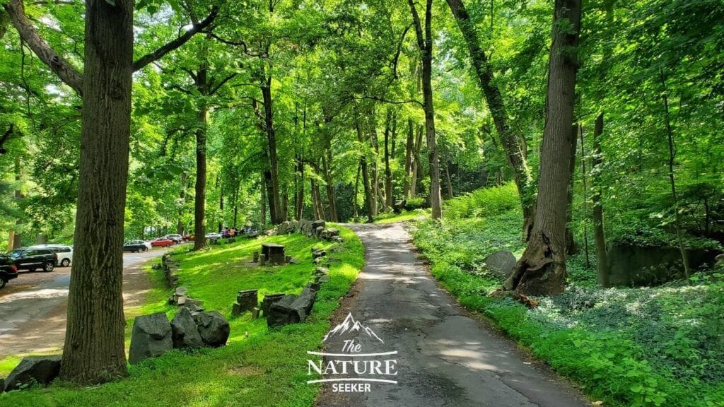 fort lee historic park picnic areas inland