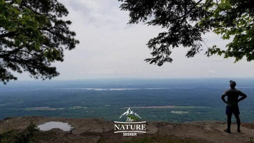 boulder rock catskill mountains hiking trail