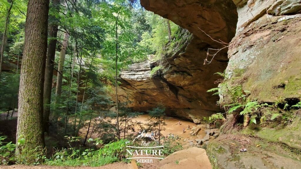things to do at hocking hills state park ash cave