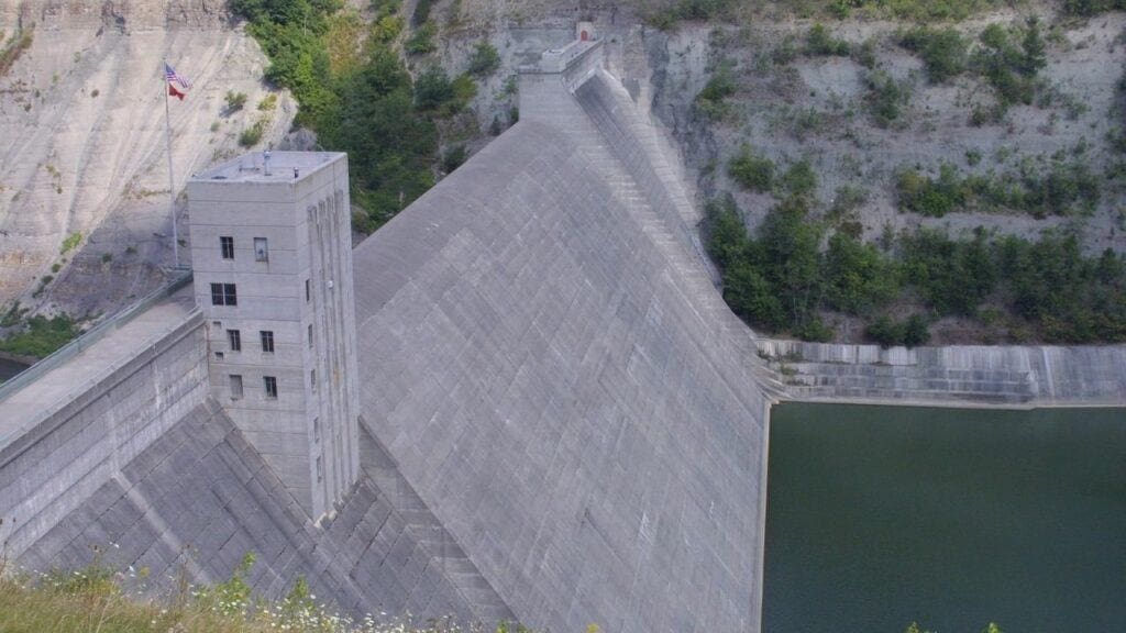 mt. morris dam letchworth state park 06