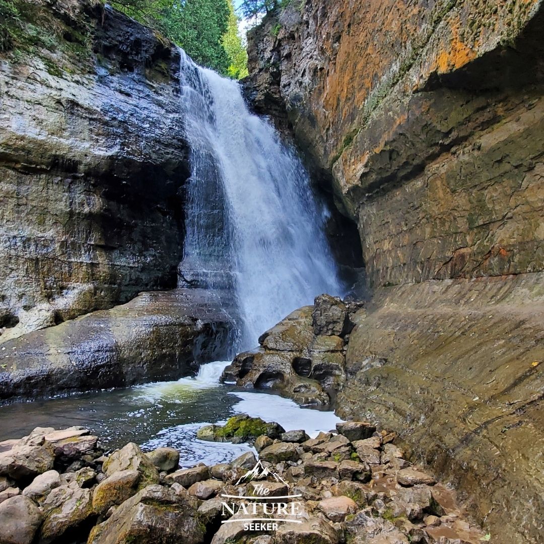 pictured rocks national lakeshore miners falls