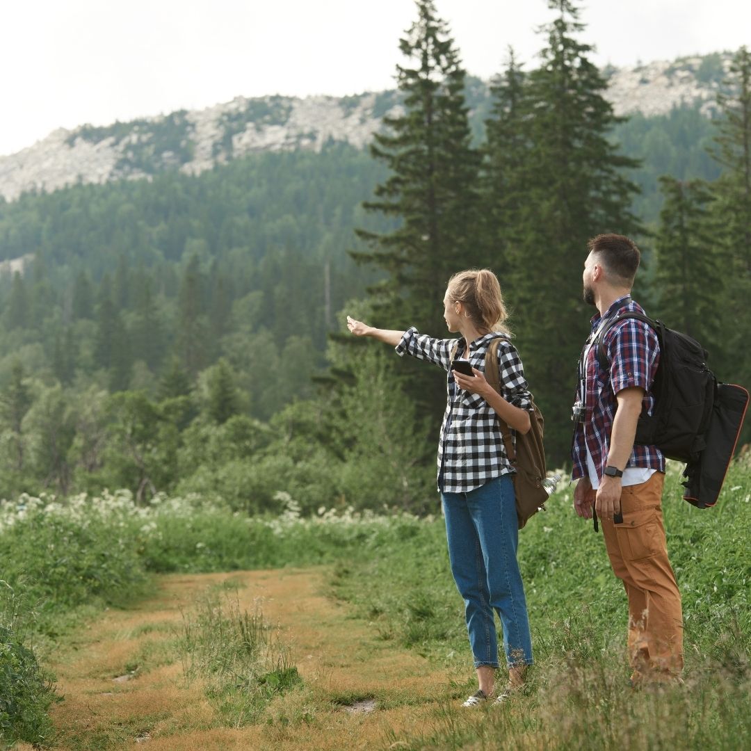 how to navigate a trail on a long hike