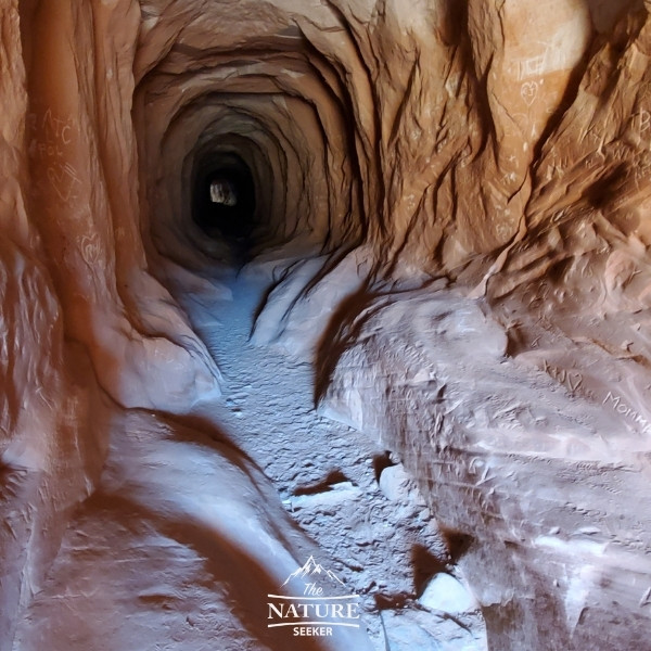 belly of the dragon cave near kanab utah 01