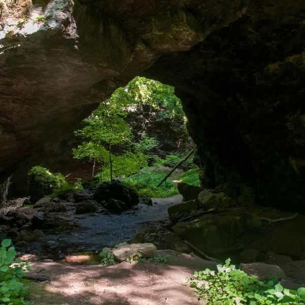 maquoketa caves natural bridge new 01