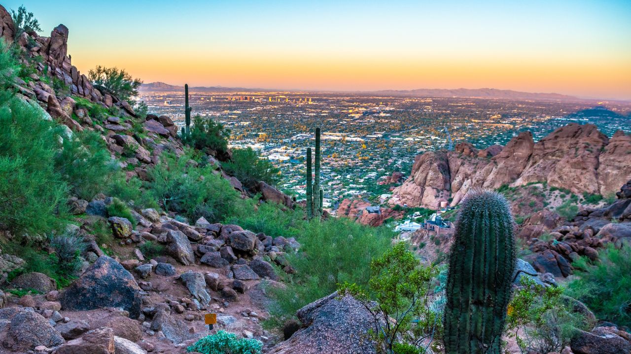 camelback mountain best day hikes in arizona 05