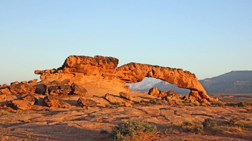 sunset arch in utah new 04