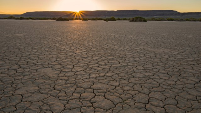 places to see in eastern oregon alvord desert 04