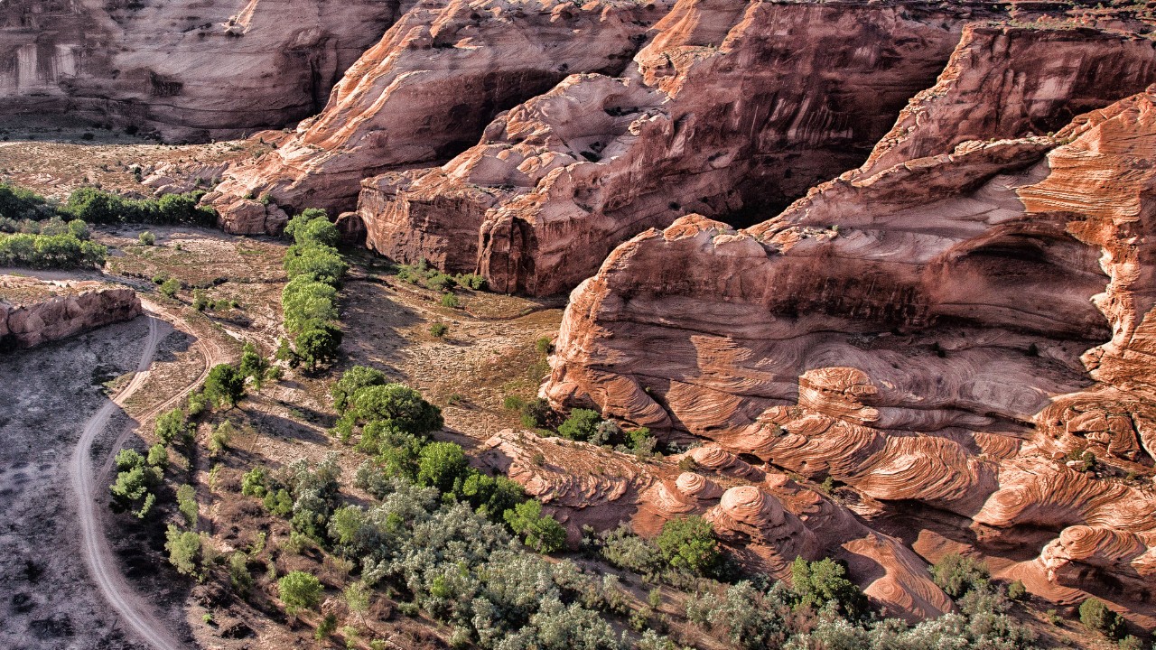 Canyon de outlet chelly hiking tours