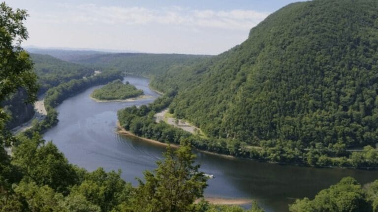 best day trips from nyc delaware water gap 07
