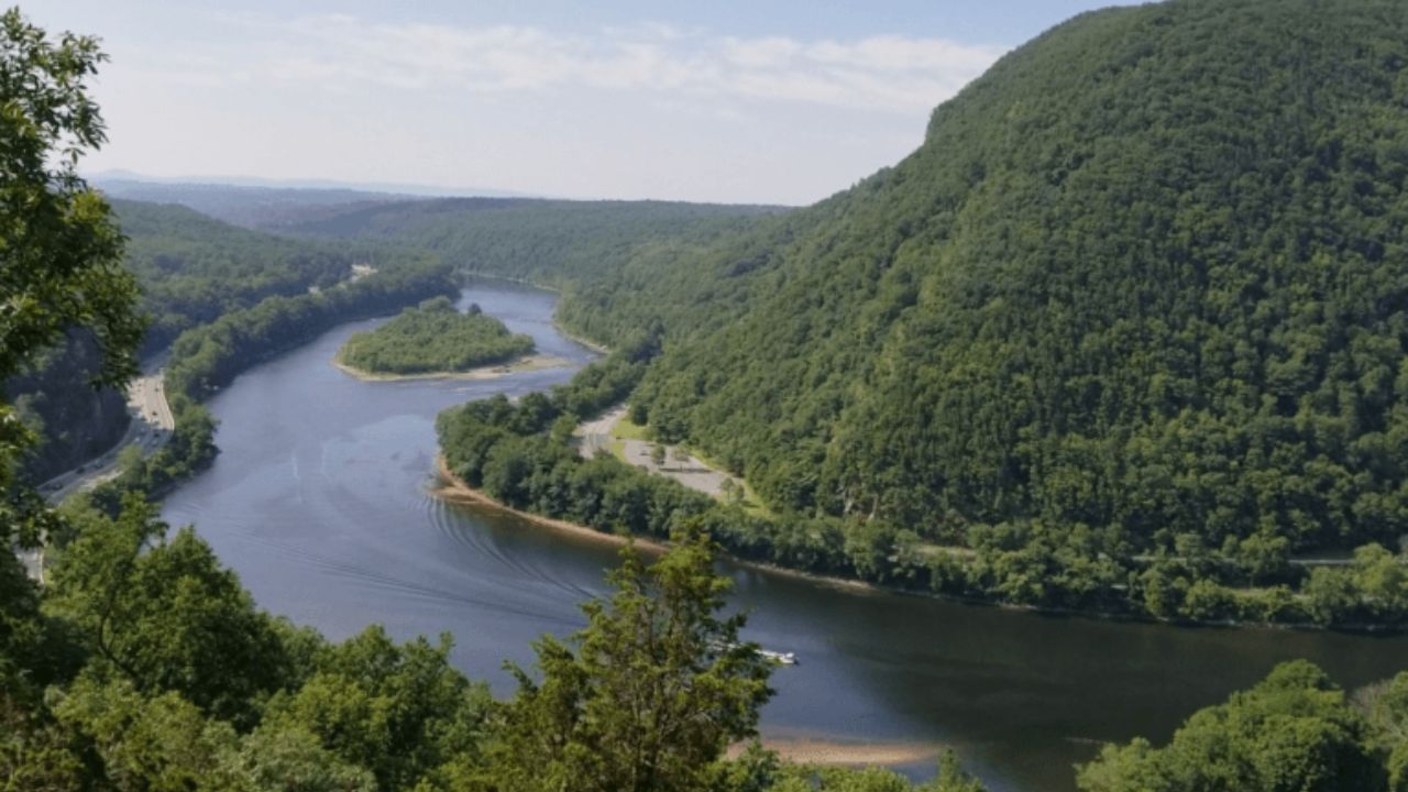 best day trips from nyc delaware water gap 07