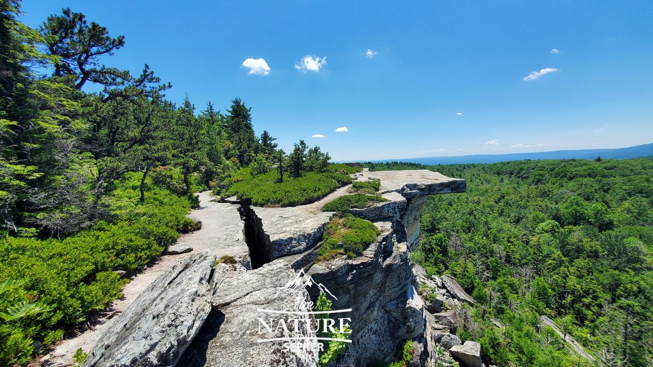 lake minnewaska best day trips from nyc 02