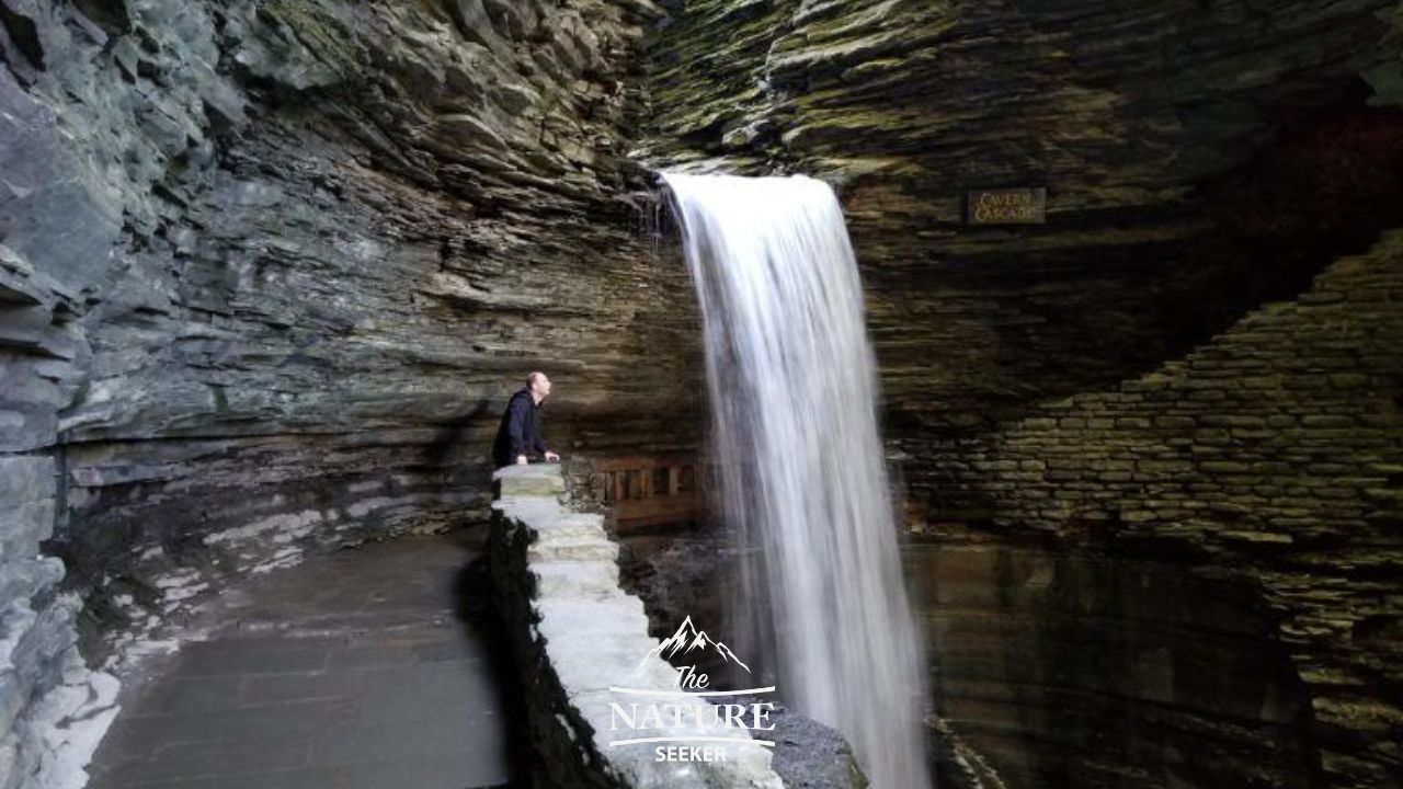 cavern cascade waterfall watkins glen state park new 05