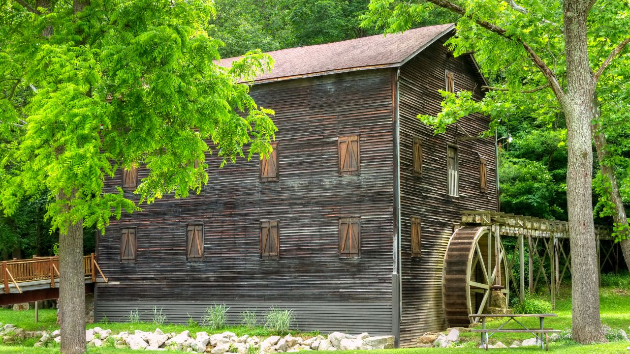 mohican state park wolf creek grist mill 07