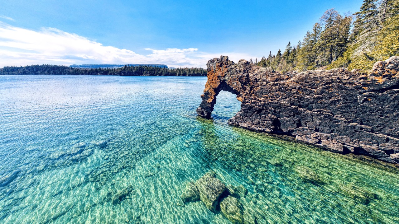 Lake Superior Visitor Guide