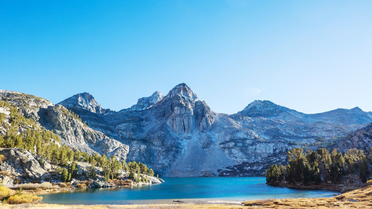 Sierra Nevada Mountains