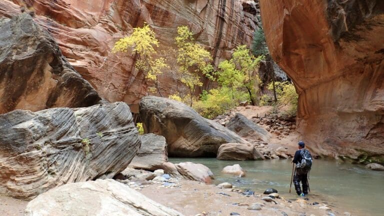 The Narrows of Zion Packing List: What to Wear Every Season